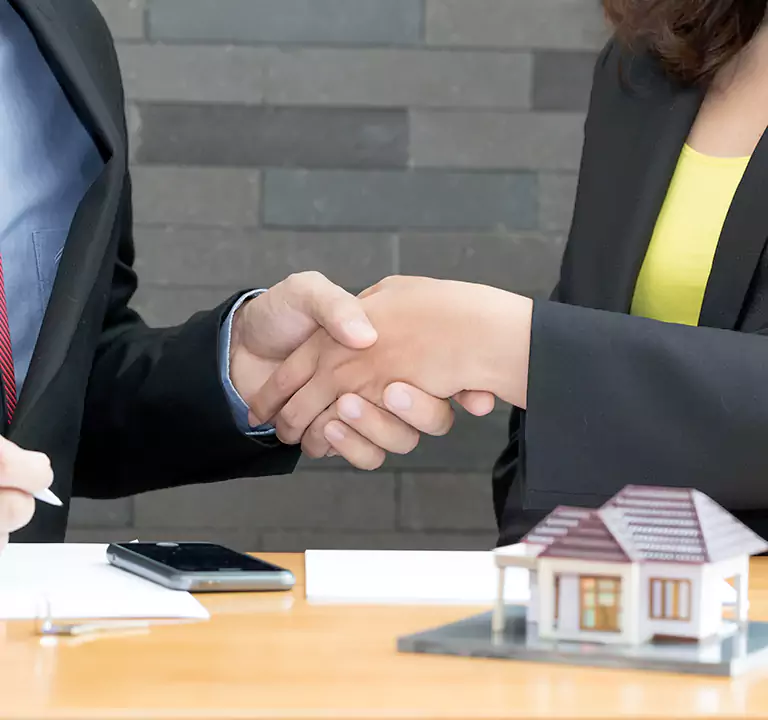 Why Sell to Us Instead of Letting the Home Go to Auction in West Hempstead, NY?